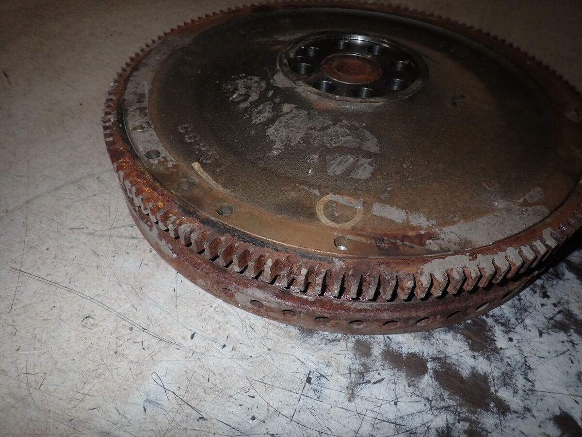 ISUZU 4HK1 Diesel Engine Flywheel 8980437010 Hitachi ZAXIS ISUZU 4HK1 Diesel Engine Flywheel 8980437010 Hitachi ZAXIS