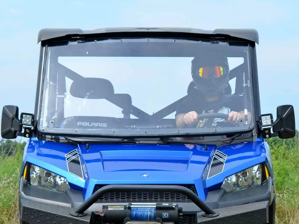 Parabrisas abatible resistente a arañazos SuperATV para Polaris Ranger XP 900 / Crew Foto 2 de 4