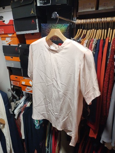 Clio Women's Silk Blouse Size Med - Picture 3 of 8