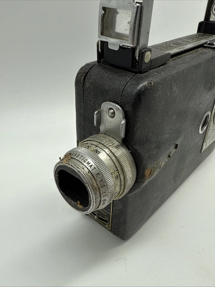 Cámara fotográfica Kodak Cine Magazine 16 mm con Cine Ektar 25 mm f/1,9 V27 Foto 2 de 4