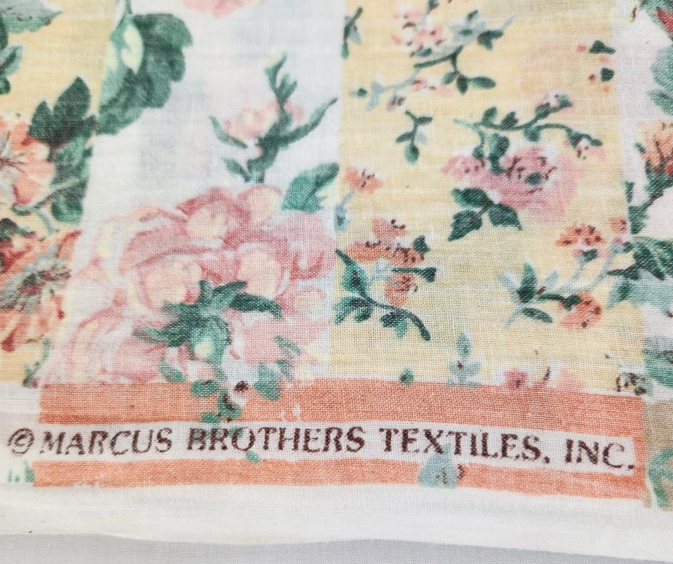 VTG Marcus Bros.Textiles Pink White Green Floral Quilting Fabric 47"wx2yards 14" - Image 2 of 3