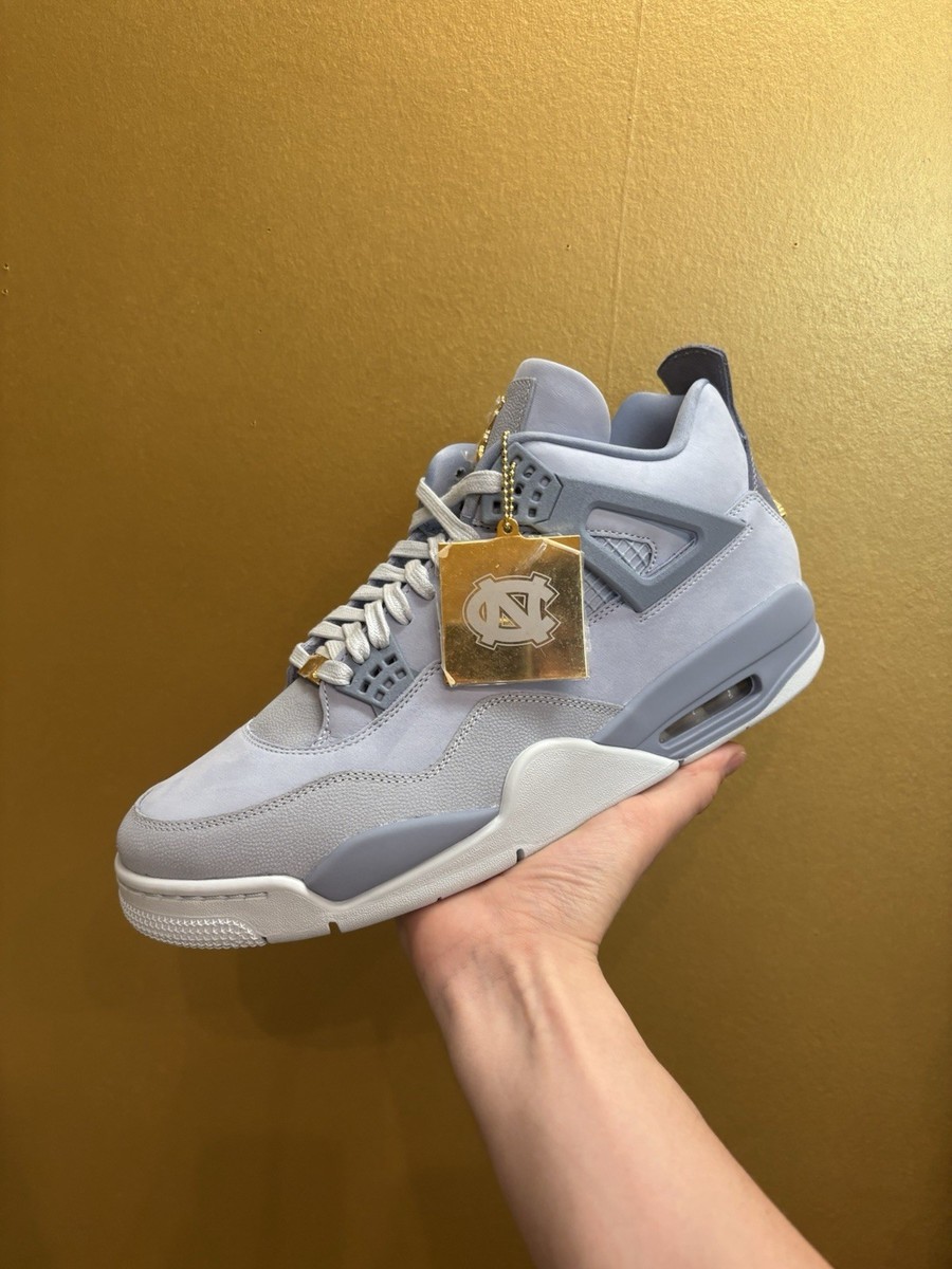 【美品】AIR JORDAN 4 UNC s-l400.jpg