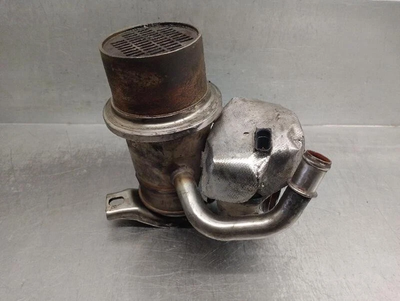 04L131501 enfriador egr para SEAT LEON (5F1) 1.6 TDI 2012 5696620 - Imagen 2 de 4