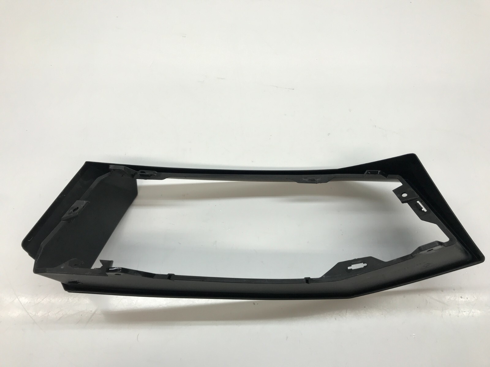 LAMBORGHINI AVENTADOR REAR PASSENGER RIGHT BUMPER GRILL MOUNT RH OEM 470807834