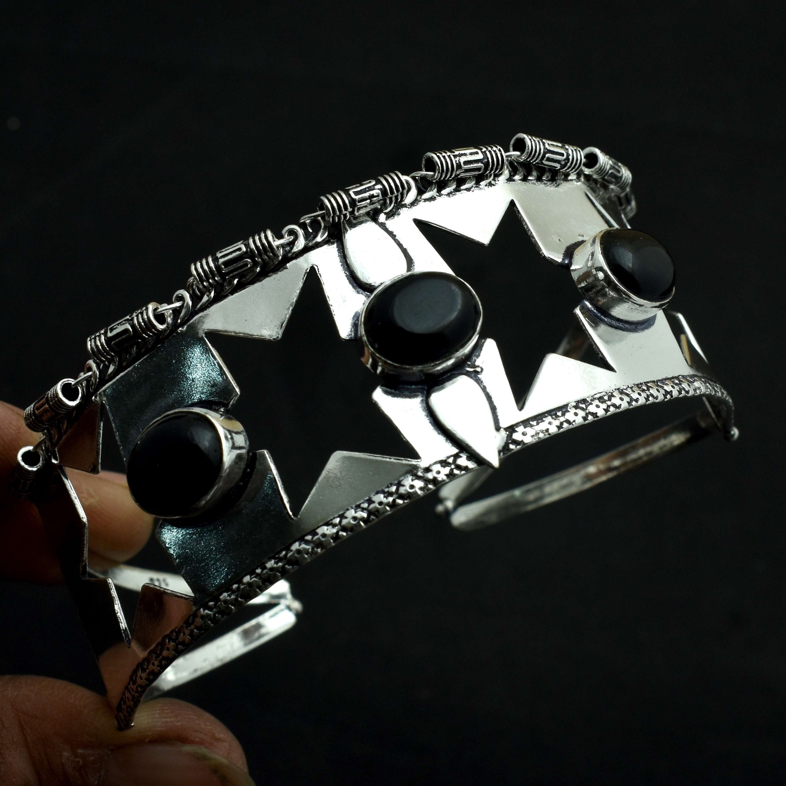 Black Onyx Gemstone Ethnic Handmade Adjustable Bangle Jewelry 27 Gms AB 52390