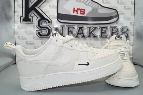 Nike Air Force 1 AF-1 LOW 07 Black Mini Swoosh EU 44 US 10 Low Tops FZ4625-100