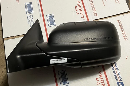 2011 to 2015 Ford Explorer Left Drivers Side View Door Mirror 095 5998