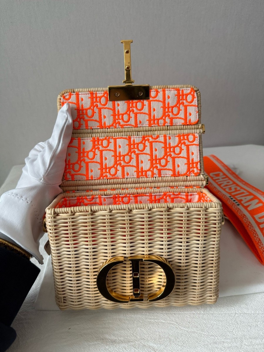 Christian Dior Shoulder Bag Raffia Orange Auth DIOR 30 Montaigne