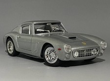 1 18 Ferrari 250 GT Berlinetta SWB Silver Winner 1961 GT Constructors Championsh