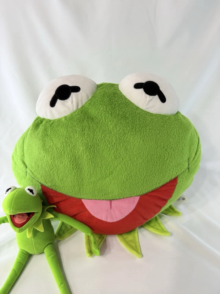 Almofada e travesseiro de pelúcia vintage 10” Kermit the Frog Jim Henson's Muppets posáveis - Imagem 4 de 4