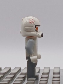 LEGO Star Wars Clone Trooper Pilot Sand Blue Arms Phase 2 Minifigure SW0266 Read