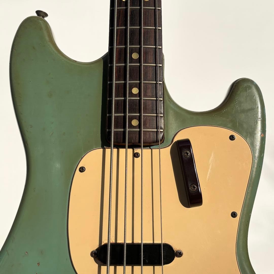 Fender USA Musicmaster Bass 1972 Daphne Blue Vintage Short Scale