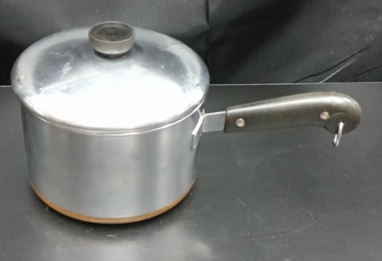 REVERE WARE COPPER CLAD 3 QT SAUCEPAN