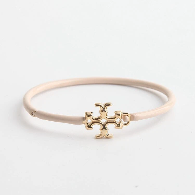 Kira hinged deals cuff