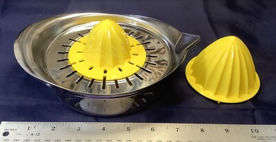Used IKEA SPRITTA Yellow Citrus Squeezer Juicer Hand Press Reamer