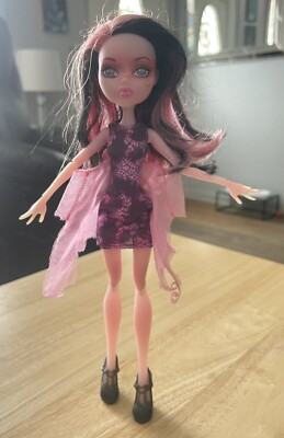 Monster High Draculaura Doll Rare Pink Doll Translucent Doll Heart