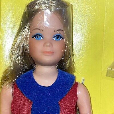 Vintage Growing up Skipper Barbie Doll 7259 With Her Original 