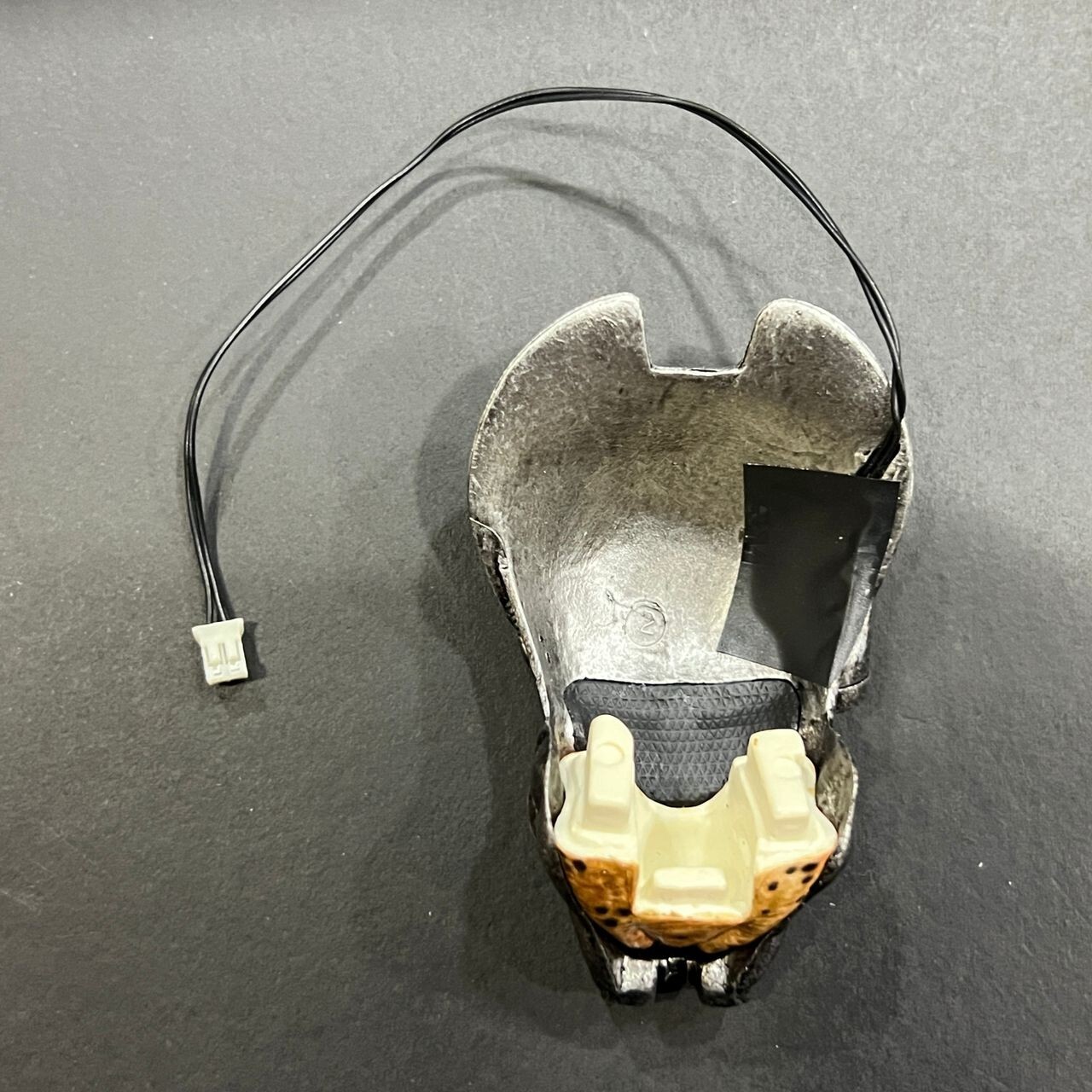 Picture 2 of 4