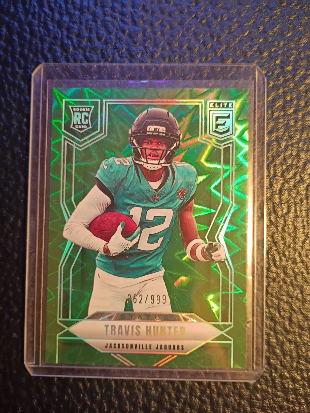 2025 Panini Donruss Elite - Travis Hunter #114 Status Explosion /999 (RC)