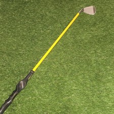 Momentus Golf Swing Trainer 8 Iron Mens RH 34.5" Steel Yellow Practice Golf Club