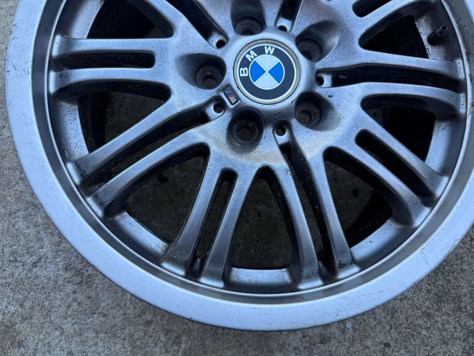 宝马 325I 330I E46 M3 原始设备制造商 01-06 M 运动工厂车轮 RIM 18X8 3 — 第 2/4 张图片