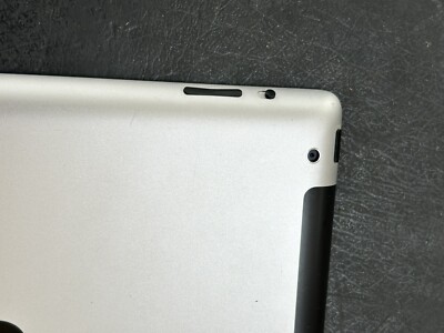 Apple iPad 2 32GB, Wifi & 3G, A1396, 9.7in UNLOCKED A1396 | eBay