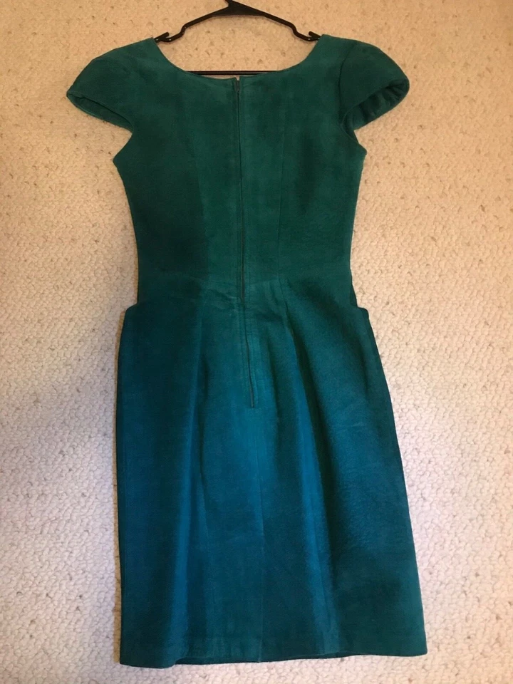 Vestido de camurça North Beach couro verde esmeralda - Imagem 2 de 3