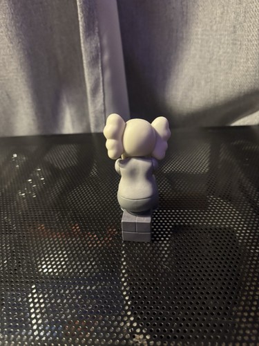 Kaws Figure - Passing Through GRAY - Picture 2 of 2