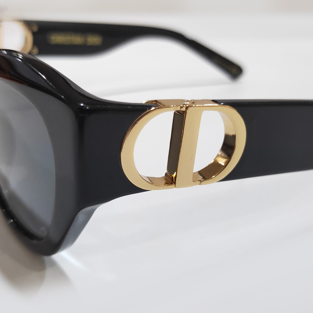 【極美品】Christian Dior サングラス 30 モンテーニュ B5U Dior 30Montaigne B5U Sunglasses Black Butterfly Women