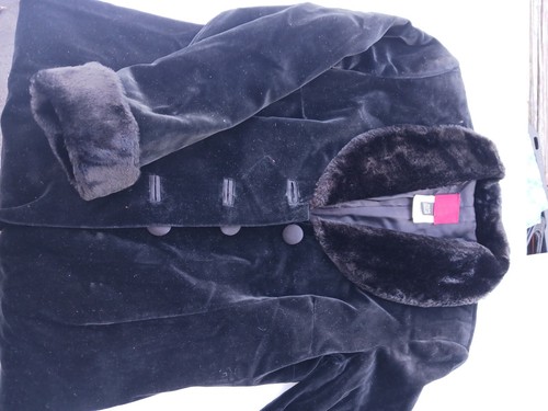Velvet Jacket With Faux Fur Accents Sz M Victorian Goth - Picture 7 of 7