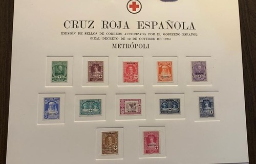 SPAIN ESPAÑA RED CROSS WATERLOW & SON SPECIMEN - MUESTRA PRESENTATION SHEET - Picture 2 of 5