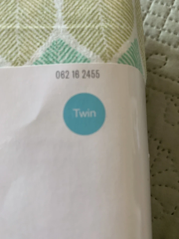 Room Essentials Twin Size Brushed Cotton Sheets And Pillowcases Set Easy Care - Image 4 of 4