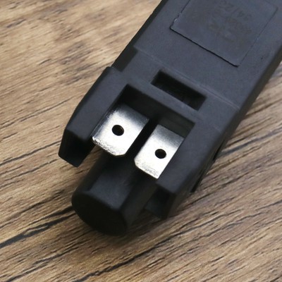 Brake Light Stop Switch 191945515B For VW, Skoda, SEAT, Golf - Direct Replacement, Plastic, Black