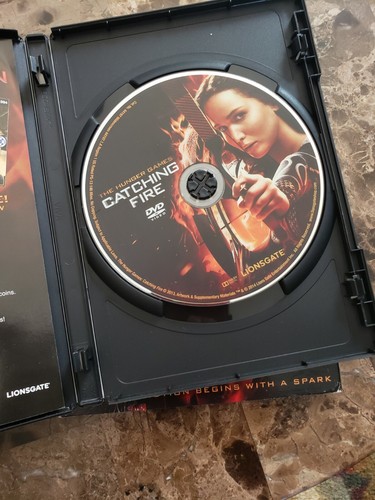 The Hunger Games: Catching Fire DVD + UHD 2013 Like New!! - Picture 4 of 4