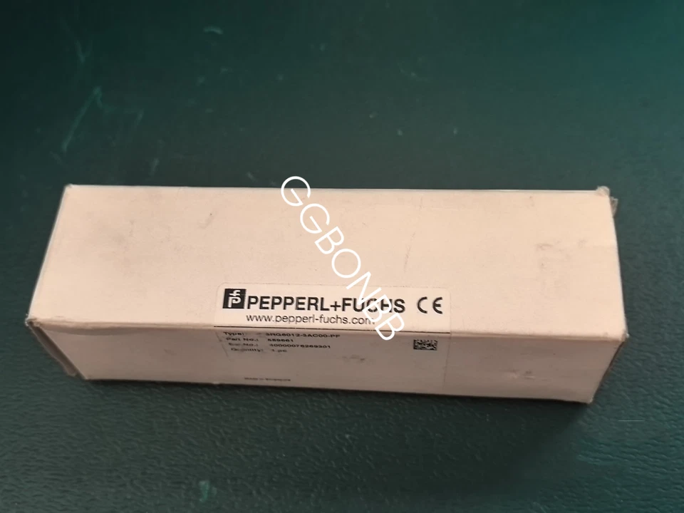 Brand New Pepperl+Fuchs 3RG6012-3AC00-PF Ultrasonic Sensor FedEx or DHL or UPS - Image 4 of 4