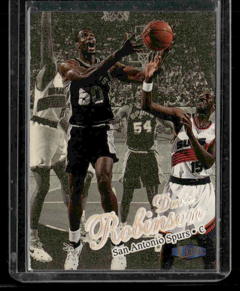1997-98 Ultra #115G David Robinson Gold Medallion