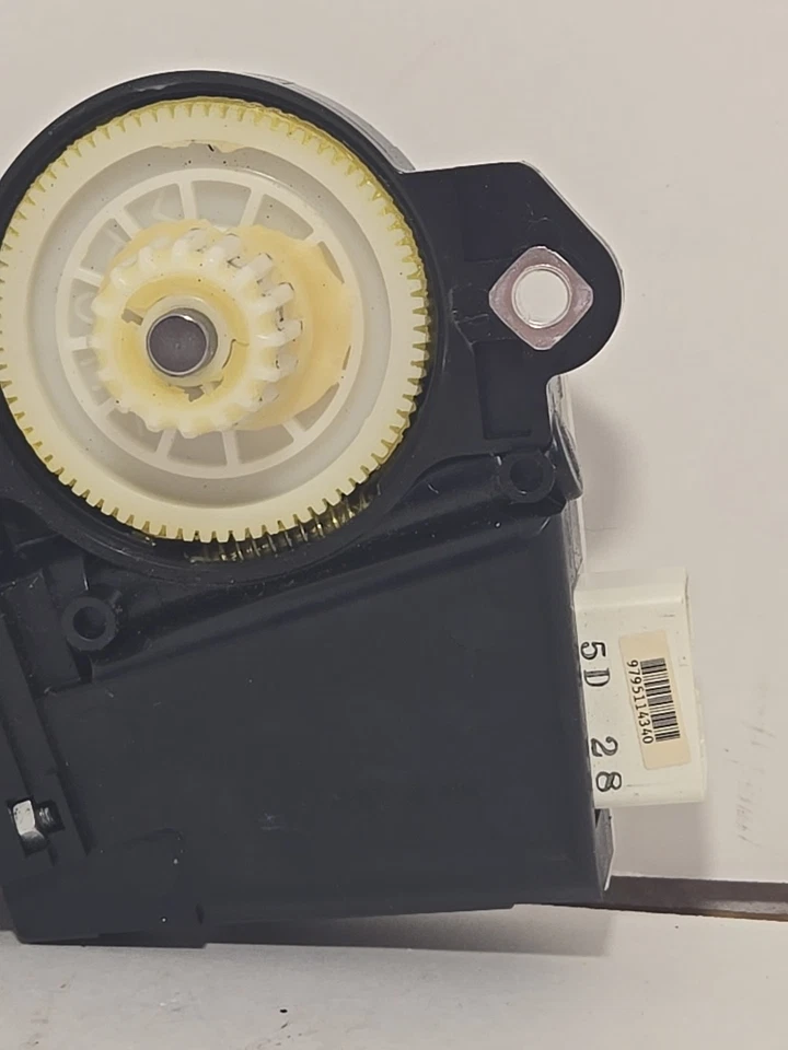 Motor de teto solar deslizante 2011-2016 Scion tC Moonroof - Imagem 2 de 4