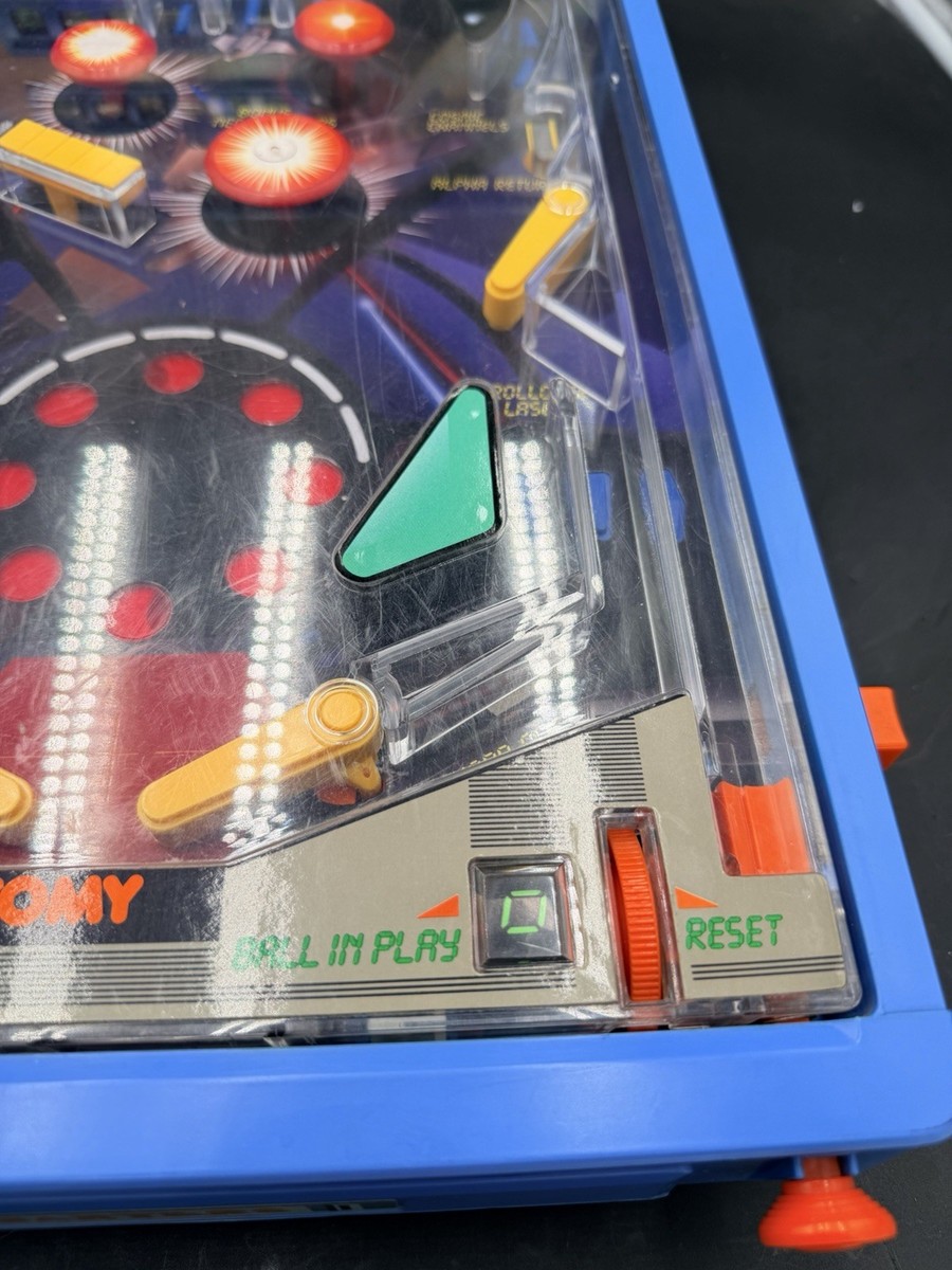 VTG TOMY Astro Shooter Pinball Electronic Tabletop Game GREAT