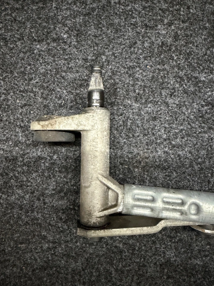 Двигатель звена стеклоочистителя Volkswagen EOS 1Q1955023B - Изображение 4 из 4