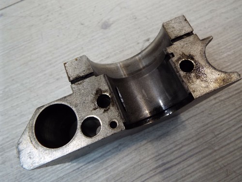 SKODA VW AUDI SEAT 1.9 TDI CAMSHAFT BEARING COVER CAP - Picture 5 of 12
