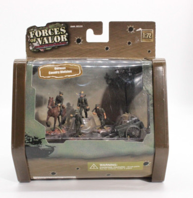 Unimax Forces Of Valor German SS Cavalry Division Die Cast 1:72 Soldiers 93091