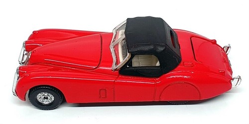 Corgi 12cm Long Diecast 803 - 1953 Jaguar XK120 - Red - Picture 4 of 5