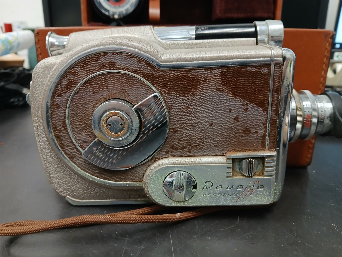 Revere magazine 16 フィルムカメラ Vintage Revere 16 Magazine Camera and Case | eBay