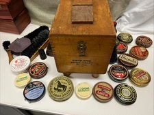 Esquire Shoe Valet De Luxe Wooden Shoe Shine Box WITH Brushes And Polish Vintage