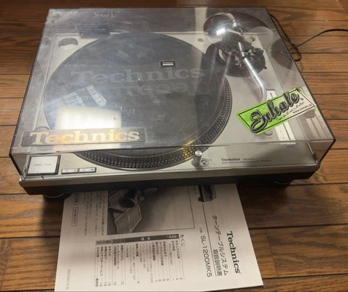 Technics SL-1200MK5 turntable 1 unit