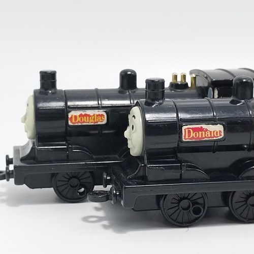 Donald & Douglas Nakayoshi Thomas Series BANDAI Thomas & Friends Used Con. - Picture 12 of 18