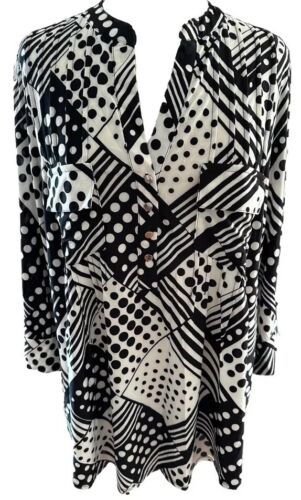 COCOMO 3X Black White Plus Size 3/4 sleeve women's Pintuck Blouse