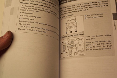 2012 Toyota 4-Runner Owners Manual User Guide - Picture 2 of 2