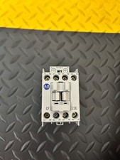 Allen-Bradley 700-CF220EJ SER A Control Relay
