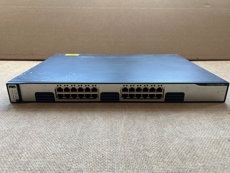 Cisco WS-C3750G-24T-E 24-Port Gigabit Ethernet Switch - Layer 3, Managed